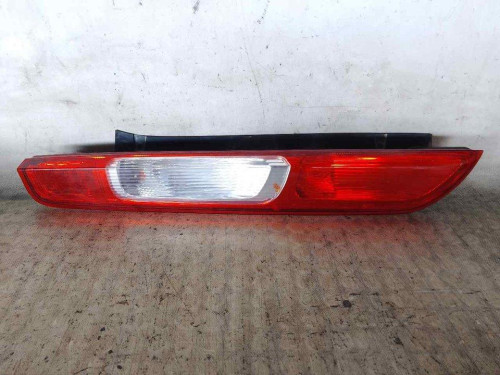 PILOTO TRASERO IZQUIERDO Ford FOCUS BERLINA (CAP) 