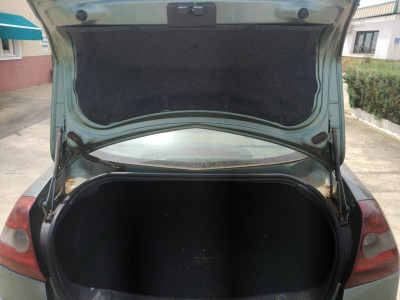 AMORTIGUADORES MALETERO / PORTON Renault Megane II Berlina 5P (10.2002->)