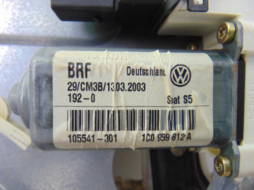  ELEVALUNAS TRASERO DERECHO SEAT LEON (1M1) 