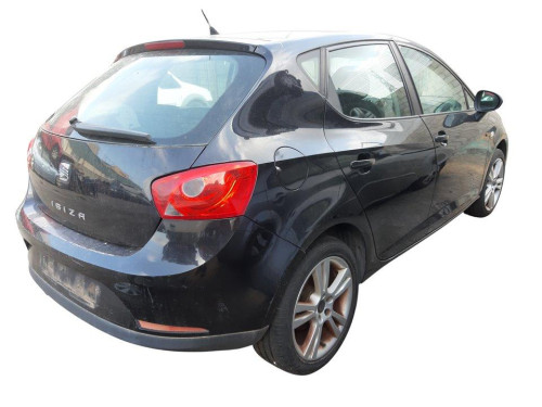 SEAT IBIZA BERLINA (6J5) б/у