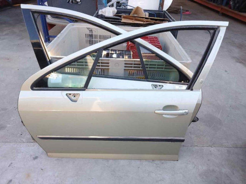 PUERTA DELANTERA IZQUIERDA Peugeot 407 