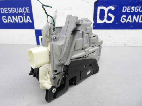  CERRADURA PUERTA DELANTERA DERECHA Volkswagen PASSAT VARIANT (3C5) 