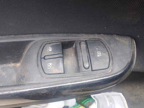 MANDO ELEVALUNAS DELANTERO IZQUIERDO Opel CORSA E 