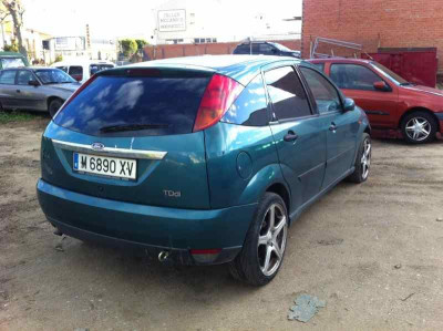 FORD FOCUS BERLINA (CAK)
