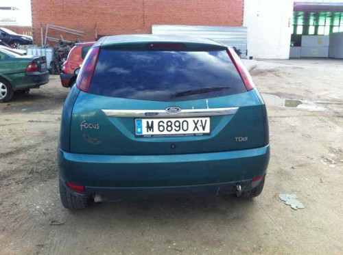 FORD FOCUS BERLINA (CAK) — vehículo donante para recambios 