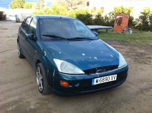 FORD FOCUS BERLINA (CAK) — vehículo donante para recambios 