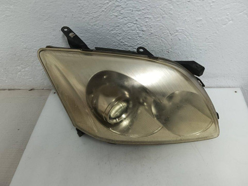  FARO DERECHO TOYOTA 