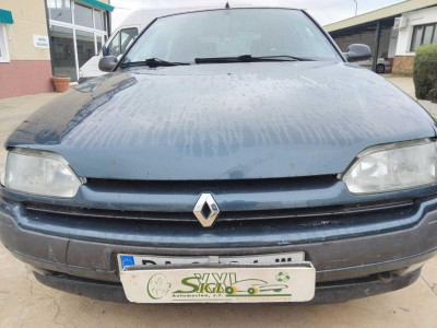 REJILLA DELANTERA Renault Safrane (B54)(1994->)