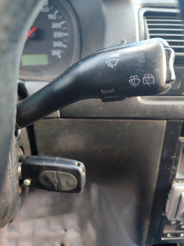 VOLKSWAGEN GOLF IV BERLINA (1J1)(10.1997) — Donor Vehicle for Used Parts 