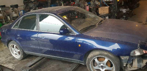  AUDI A4 AVANT (B5) 