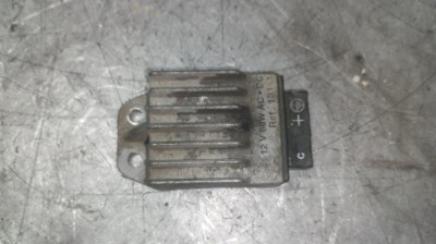 REGULADOR DE CORRIENTE