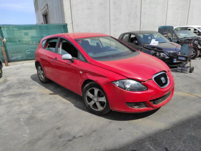SEAT LEON (1P1)