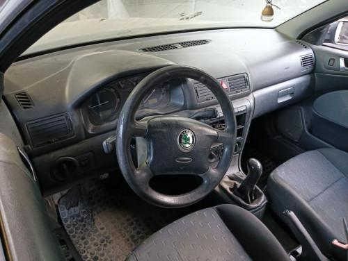 SKODA OCTAVIA BERLINA (1U2) — автомобиль-донор на запчасти 