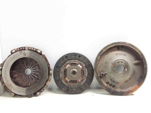 KIT EMBRAGUE Peugeot 3008 