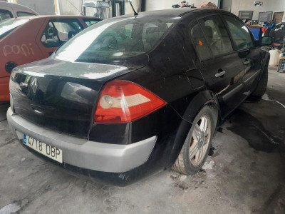 RENAULT MEGANE II CLASSIC BERLINA
