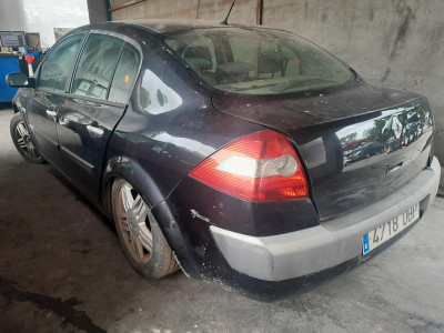 RENAULT MEGANE II CLASSIC BERLINA