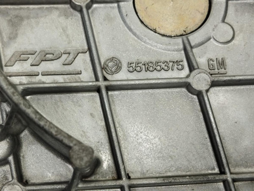 TAPA DISTRIBUCION Opel CORSA D 