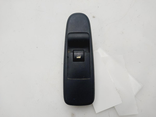 MANDO ELEVALUNAS DELANTERO DERECHO Citroen C4 PICASSO 