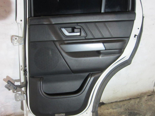  GUARNECIDO PUERTA TRASERA DERECHA LAND ROVER RANGE ROVER SPORT 