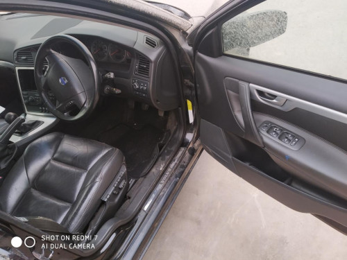  VOLVO V70 FAMILIAR 