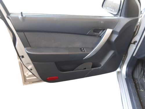 CHEVROLET AVEO HATCHBACK — vehículo donante para recambios 