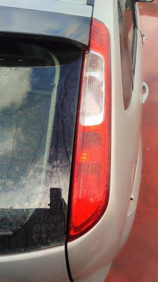 FORD FOCUS BERLINA (CAP)