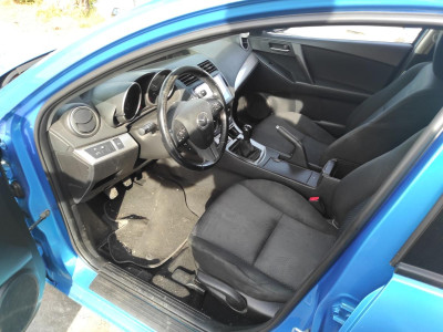 MAZDA 3 BERLINA (BL)