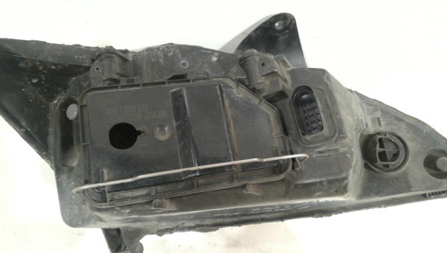  FARO IZQUIERDO Ford FOCUS BERLINA (CAK) 
