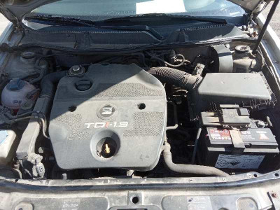 SEAT TOLEDO (1M2)