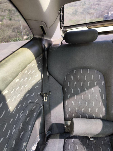 CINTURON SEGURIDAD TRASERO DERECHO used