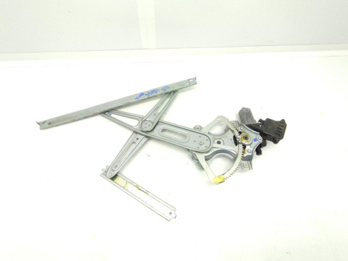 ELEVALUNAS DELANTERO DERECHO TOYOTA AURIS (E18) 