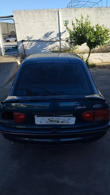 PORTON TRASERO Ford Escort Berl./Turnier (1995->)
