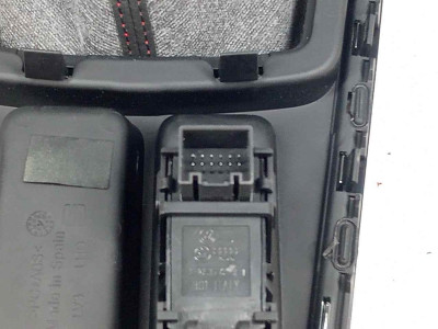 GUARNECIDOS PALANCA CAMBIO, SEAT, LEON SC (5F5)