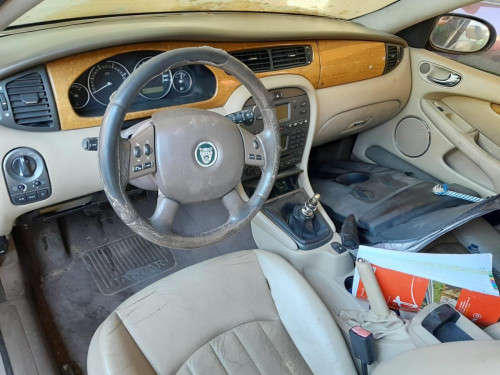  JAGUAR X-TYPE 