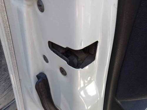 CERRADURA PUERTA DELANTERA IZQUIERDA Nissan PRIMERA BERLINA (P12) 