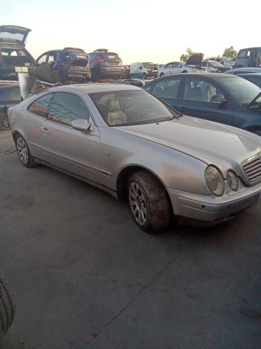  MERCEDES-BENZ CLK (BM 208) COUPE 