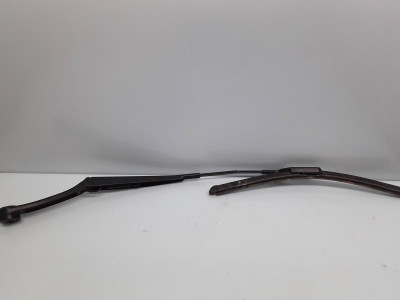 BRAZO LIMPIA DELANTERO IZQUIERDO