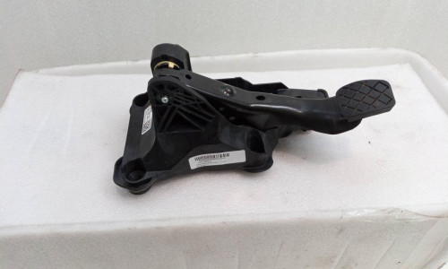  PEDAL EMBRAGUE SKODA KAMIQ (NW4) 