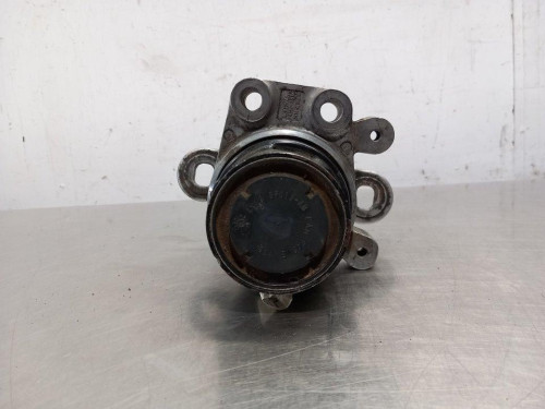  SOPORTE MOTOR DERECHO 