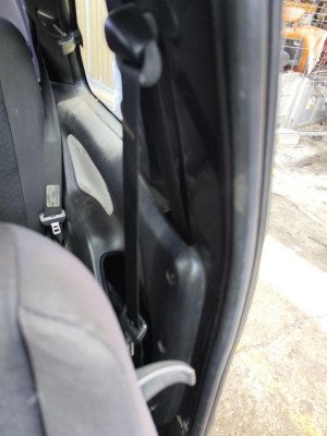 CINTURON SEGURIDAD DELANTERO IZQUIERDO