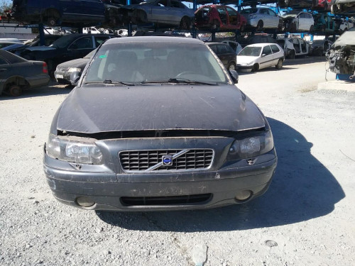  VOLVO S60 BERLINA 