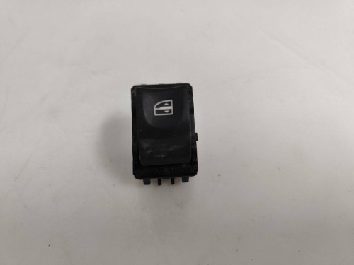  MANDO ELEVALUNAS DELANTERO DERECHO Renault MEGANE III BERLINA 5P 