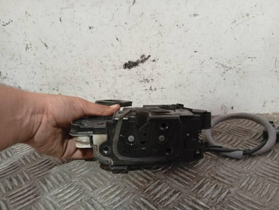 CERRADURA PUERTA DELANTERA IZQUIERDA