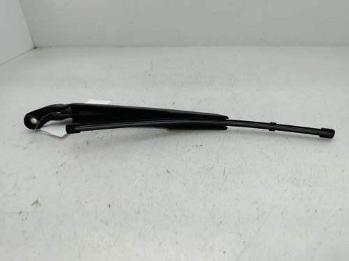 BRAZO LIMPIA TRASERO BMW SERIE X1 (F48) 