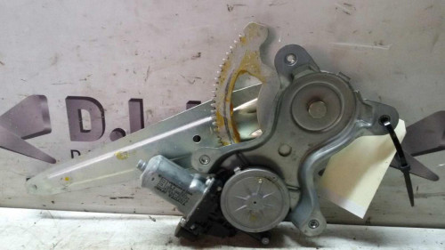 ELEVALUNAS TRASERO IZQUIERDO Toyota HILUX (KUN) 