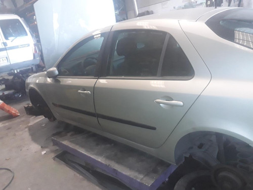  RENAULT LAGUNA II (BG0) 