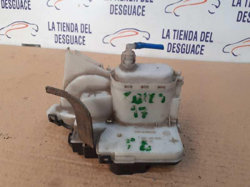  CERRADURA PUERTA TRASERA DERECHA 