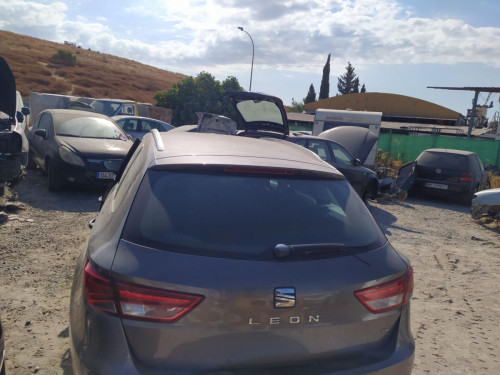  BRAZO LIMPIA TRASERO Seat LEON ST 5F8 