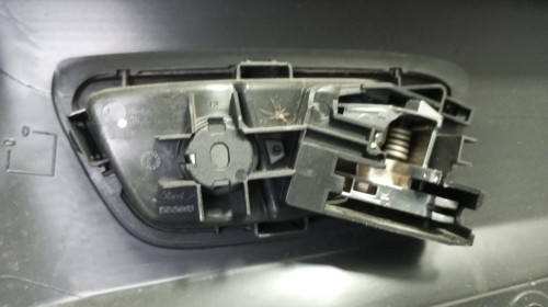 MANETA INTERIOR TRASERA IZQUIERDA FORD FIESTA (CNN) 