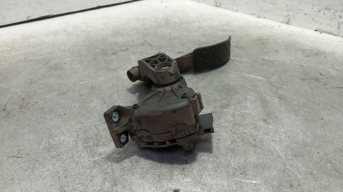 POTENCIOMETRO PEDAL Audi A4 AVANT (8E) 
